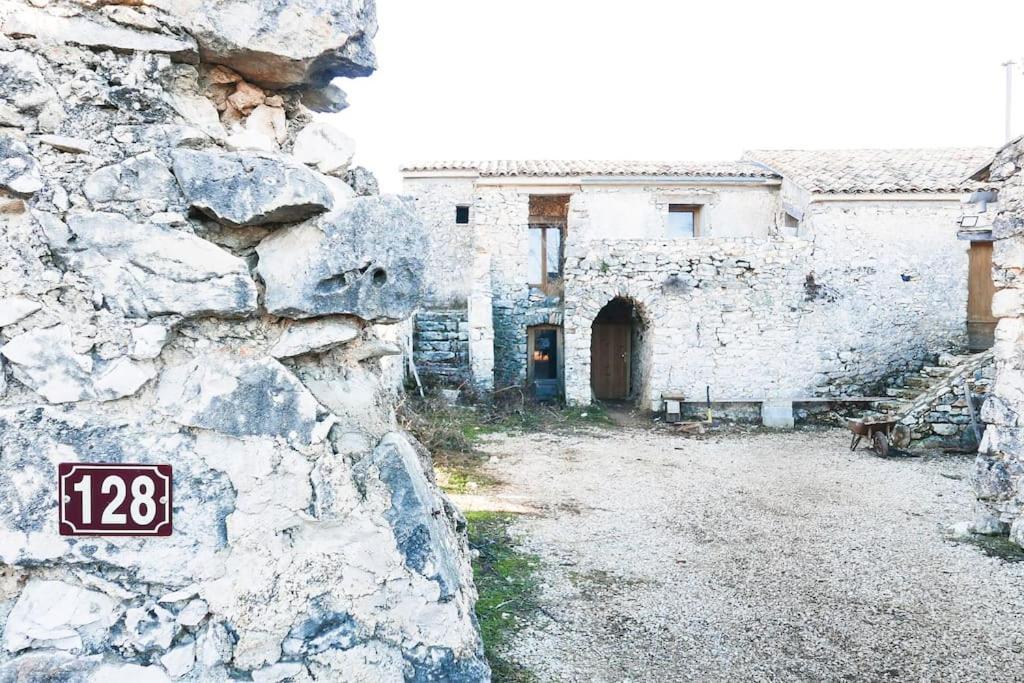 Jas Provencal Pour 6 Personnes A 2Mn De La Grange De Javon Villa Monieux Exterior photo